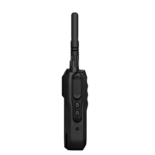 Motorola Solutions R5 MOTOTRBO™ NKP (Non Keypad) Two-Way Radio