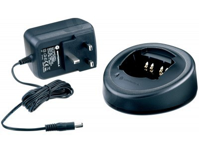 NNTN8273A – Motorola Core Single Unit Charger (EU)