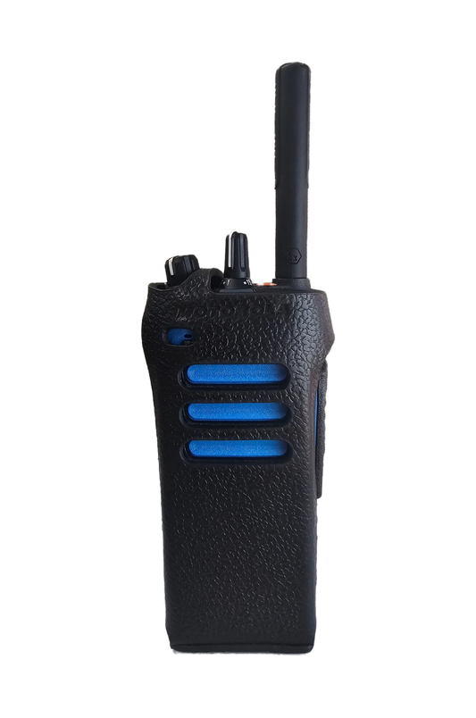 PMLN8636 – Motorola Solutions Hard Leather Carry Case with 2.5 Inch Swivel Belt Loop for R7Ex NKP